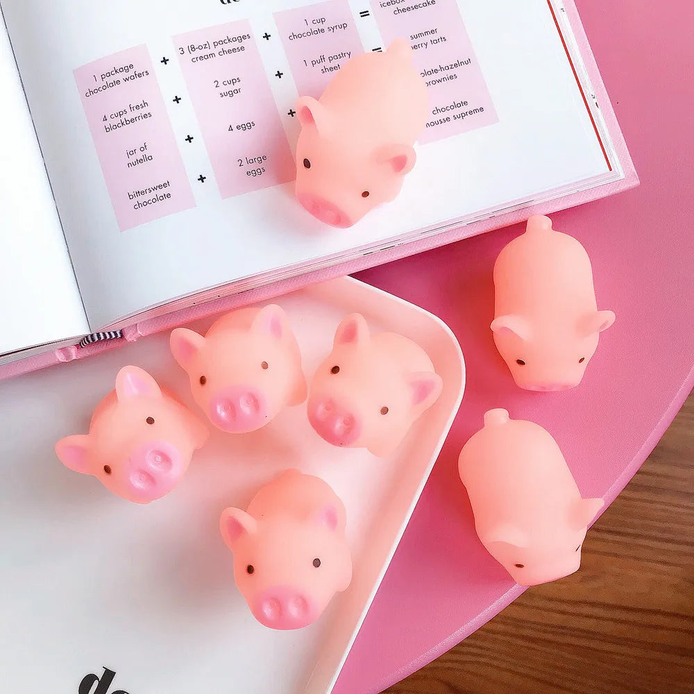 Cute funny little pig venting children's toy pig pig pinch music bottle pig creative trick gift