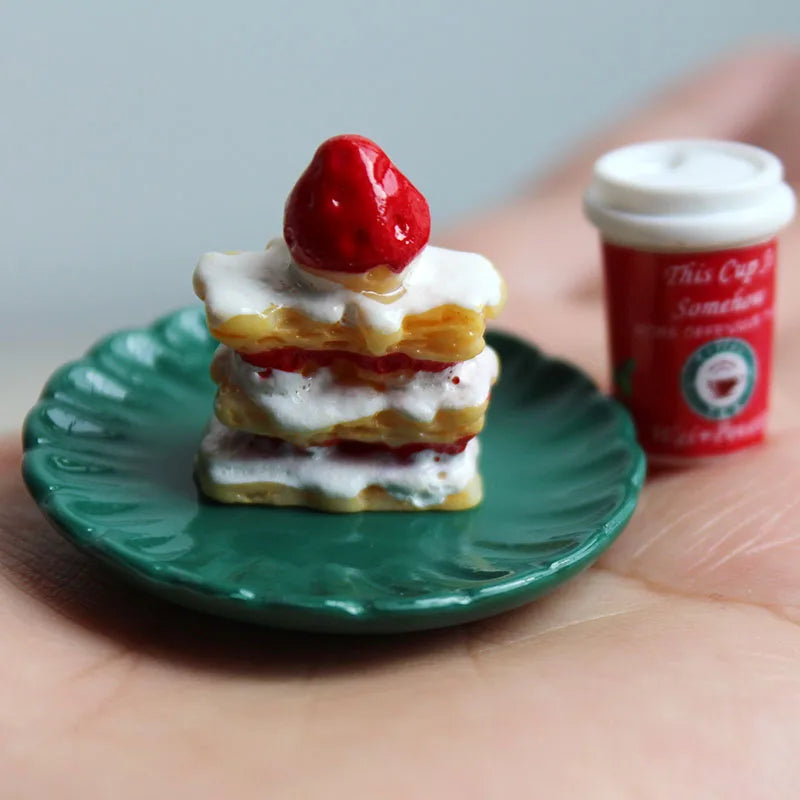 1/6 Scale Miniature Dollhouse Cake Mini Strawberry Mille Feuille Pretend Play Doll Food for BJD Blyth Kitchen Toy Accessory