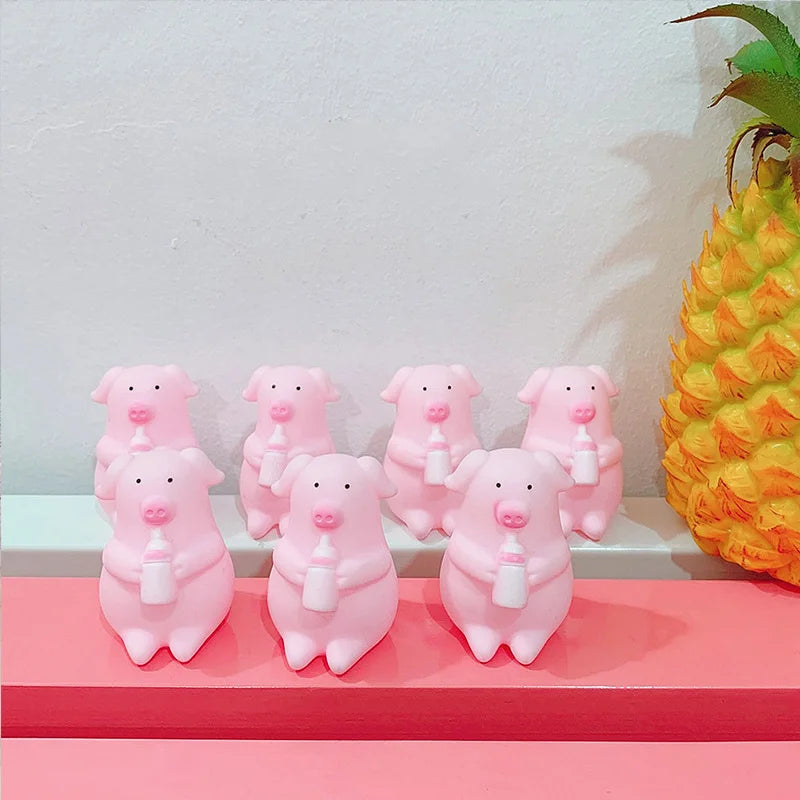 Cute funny little pig venting children's toy pig pig pinch music bottle pig creative trick gift