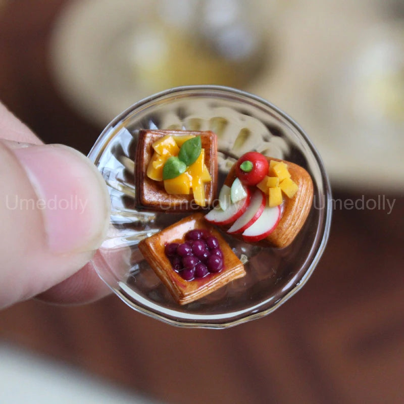 1:6 Dollhouse Miniature Glass Teapot Mini Cup with Saucer Pretend Play Food Kitchenware for BJD Bltyh Doll House Kitchen Toy