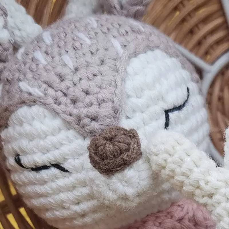 Handmade Baby Wooden Teether DIY Crochet Deer ELK Rattle Newborn Rodent Teething Ring Mobile Gym Educational Toys for Kids