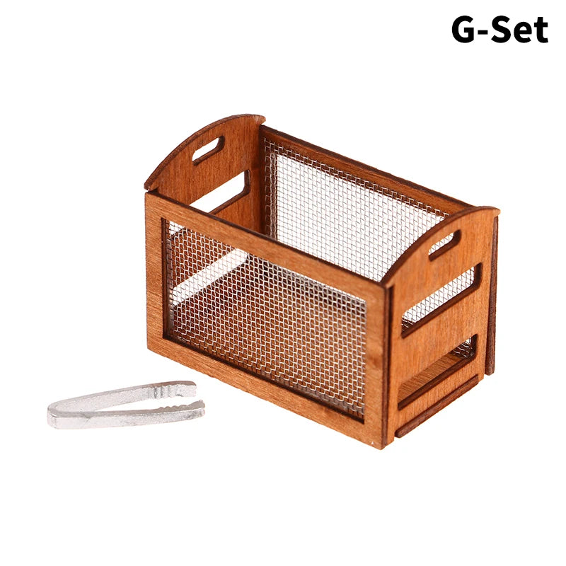 1 Set 1:12 Dollhouse Miniature Bread Rack Cake Shelf Storage Box/Basket W/Baking Clip Scene Decor Doll House Accessories