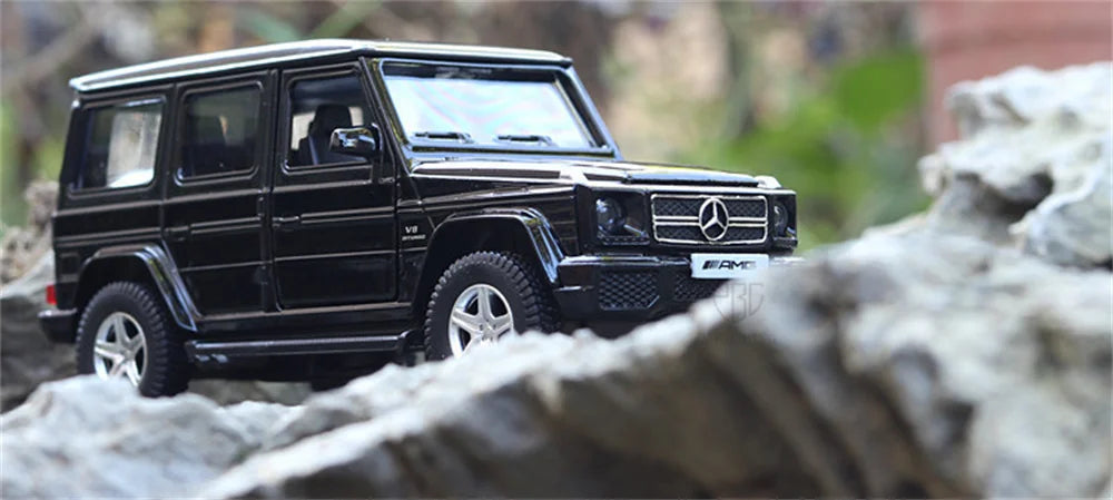 1/36 Mercedes-Benz G63 Car Models Toys Alloy Diecast Toy SUV Model Pull Back Off-road Vehicles For Childrens Gifts Collection