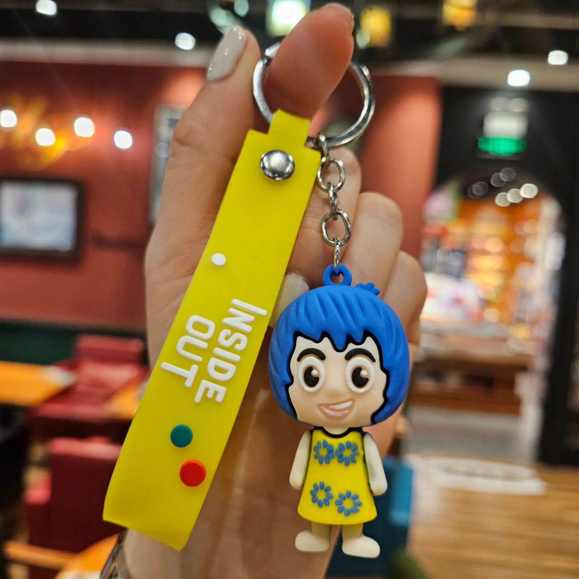 Disney Filme Anime Ansiedade Ennui Inveja Meninas bonitos Chaveiro, Saco criativo Pingente, Brinquedos do carro, Presentes Kawai