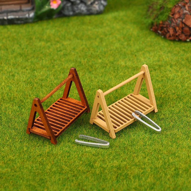 1 Set 1:12 Dollhouse Miniature Bread Rack Cake Shelf Storage Box/Basket W/Baking Clip Scene Decor Doll House Accessories