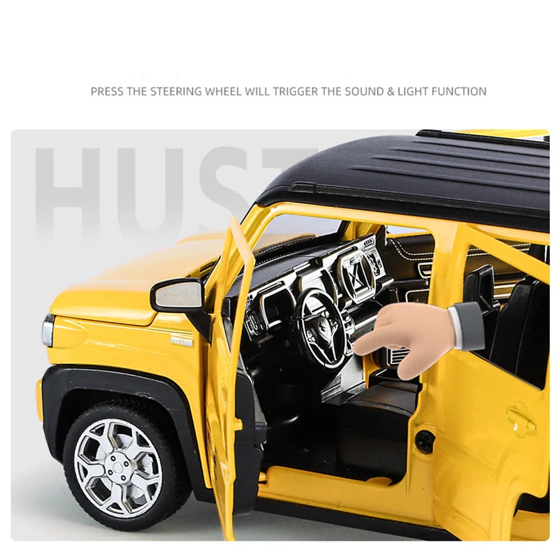 1:22 SUZUKI HUSTLER SUV Alloy Car Model Diecasts Metal Toy Off-Road Vehicles Car Model Simulation Sound and Light Childrens Gift