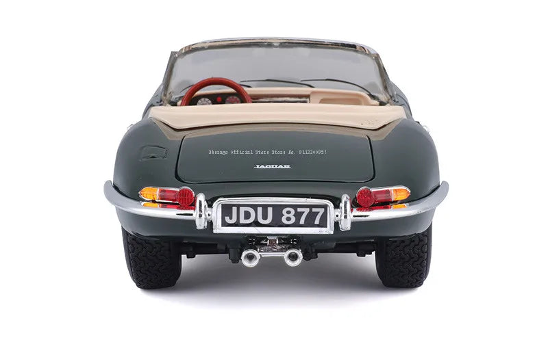 Bburago 1:18 Scale Jaguar E-type Cabriolet Alloy Luxury Vehicle Diecast Pull Back Cars Model Toy Collection Gift