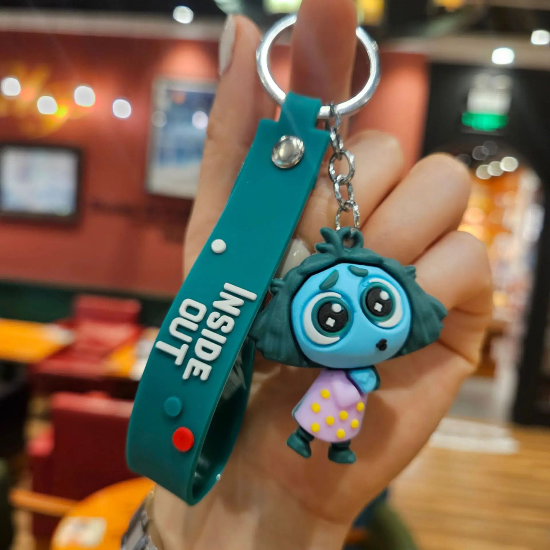 Disney Filme Anime Ansiedade Ennui Inveja Meninas bonitos Chaveiro, Saco criativo Pingente, Brinquedos do carro, Presentes Kawai