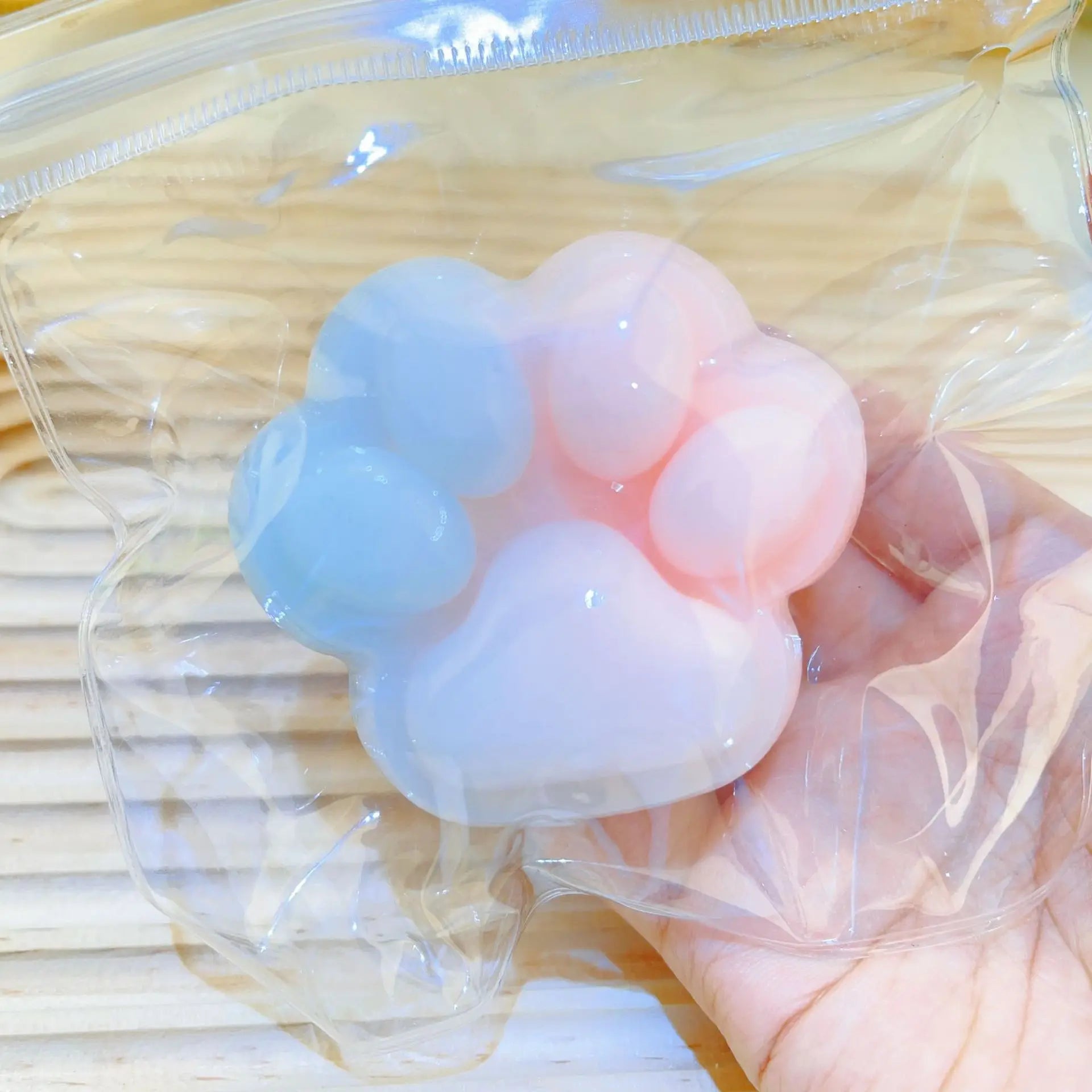 Flocking Stress Relief Squishy Cat Paw Mochi Slow Rebound Fidget Relax Toy Decompression Pinch Taba Foot Sticky Squeeze Cat Claw