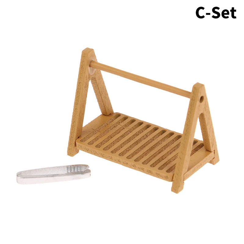 1 Set 1:12 Dollhouse Miniature Bread Rack Cake Shelf Storage Box/Basket W/Baking Clip Scene Decor Doll House Accessories