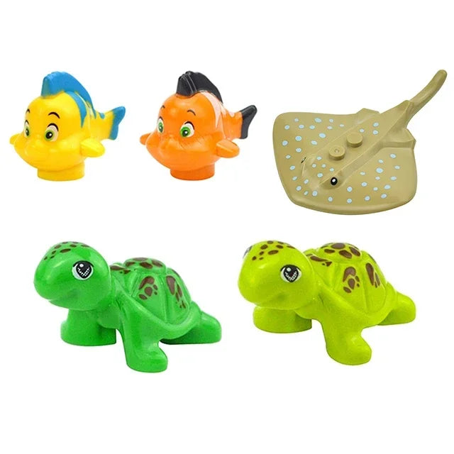 Hot Christmas Building Block Gift Animals Deer Elk Reindeer Figures Brick Xmas Tree Educational Toy Gift for Boy Kid Block Model